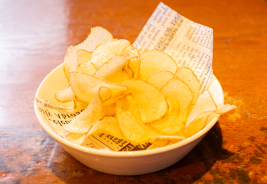 揚げたてポテトチップス